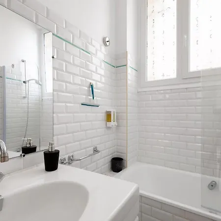 Apartment Le Mistral ~ Cite De ~ Hypercentre *