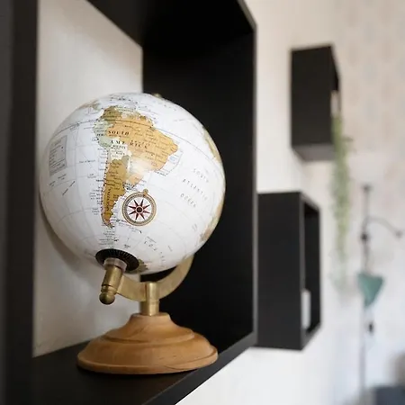 Le Mistral - Centre Historique - Arrivée Autonome * Carcasona